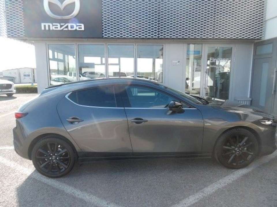 Mazda 3 - Imagem 13