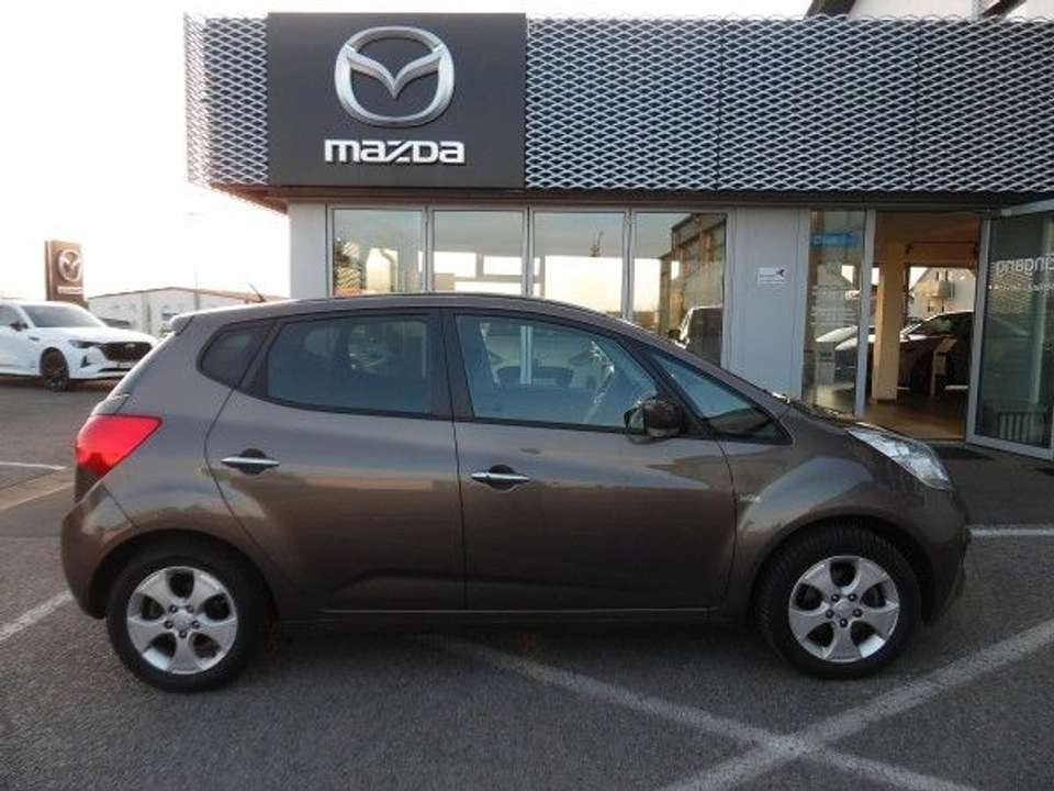 Kia Venga - Imagem 12