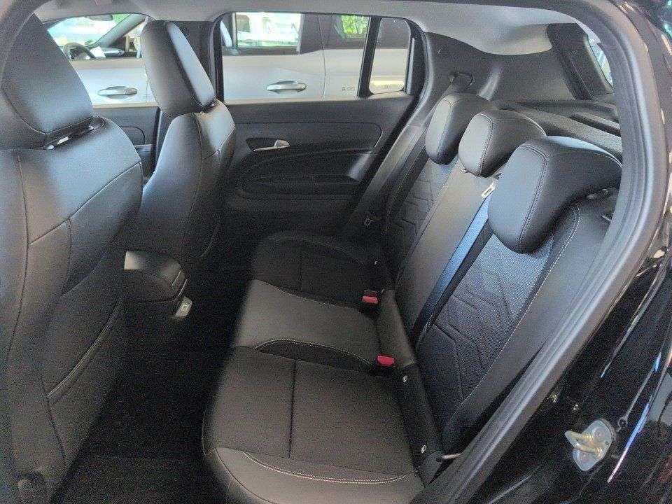 Jeep Avenger - Imagem 8