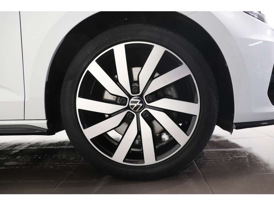 Volkswagen Touran - Imagem 4