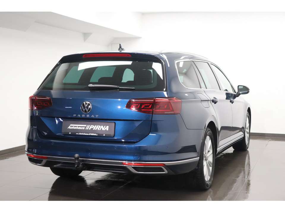 Volkswagen Passat Variant - Imagem 5