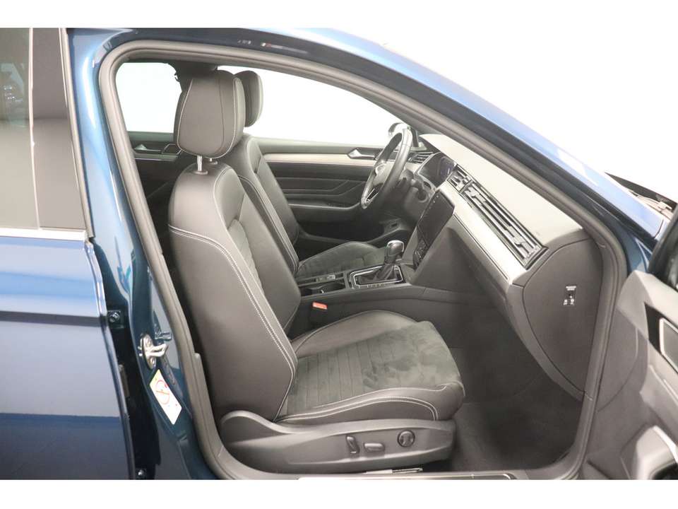 Volkswagen Passat Variant - Imagem 11