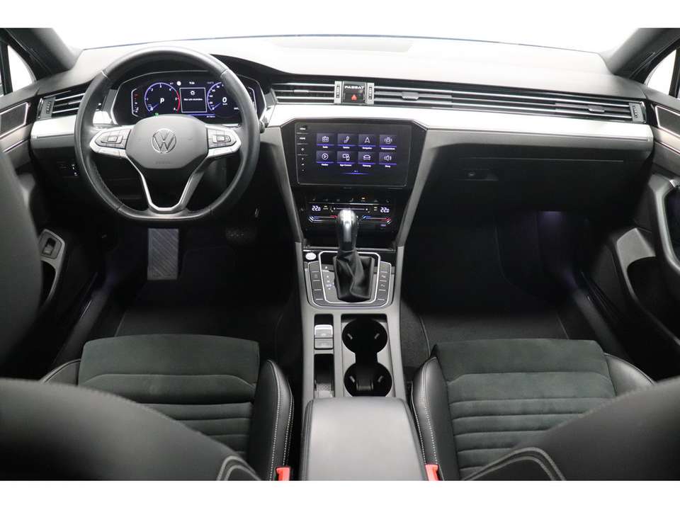 Volkswagen Passat Variant - Imagem 13