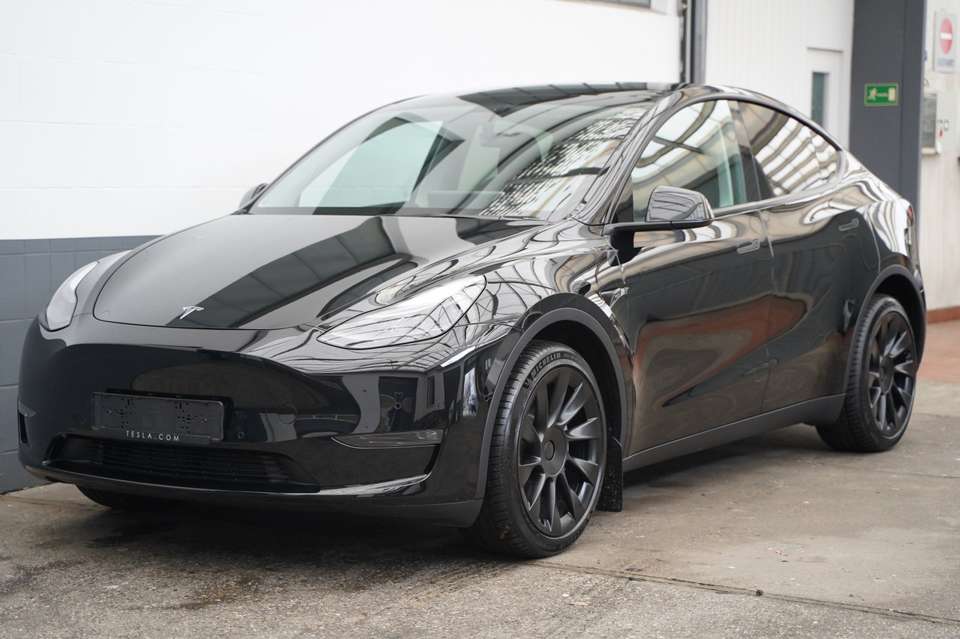 Tesla Model Y - Imagem 2