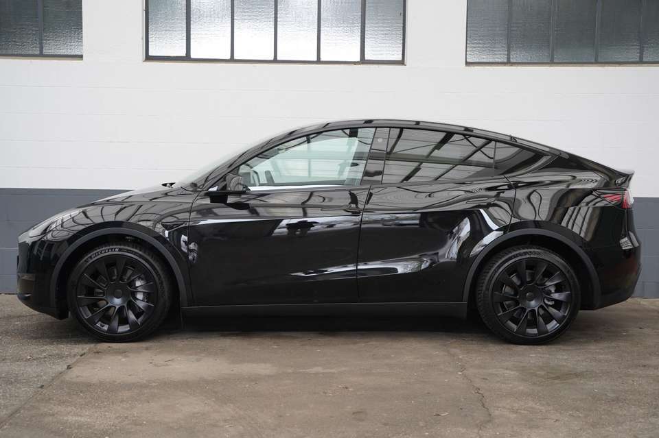 Tesla Model Y - Imagem 3