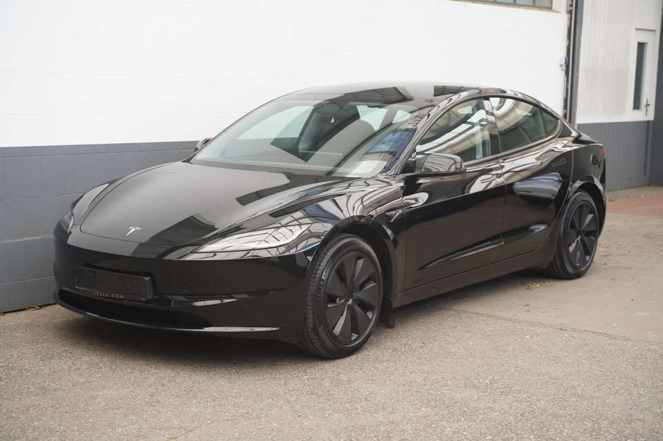 Tesla Model 3 - Imagem 3
