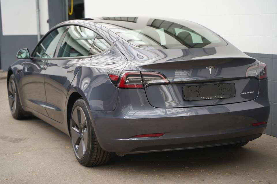 Tesla Model 3 - Imagem 6
