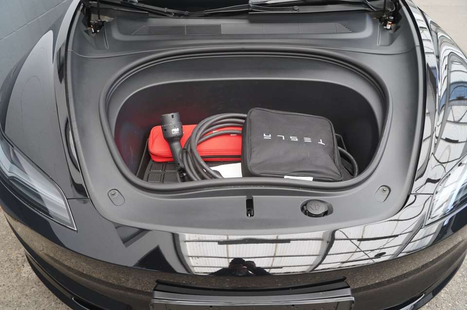 Tesla Model 3 - Imagem 15