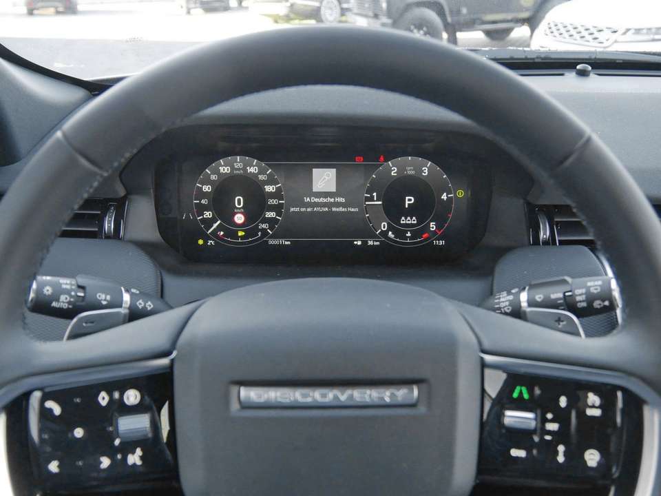 Land Rover Discovery Sport - Imagem 15