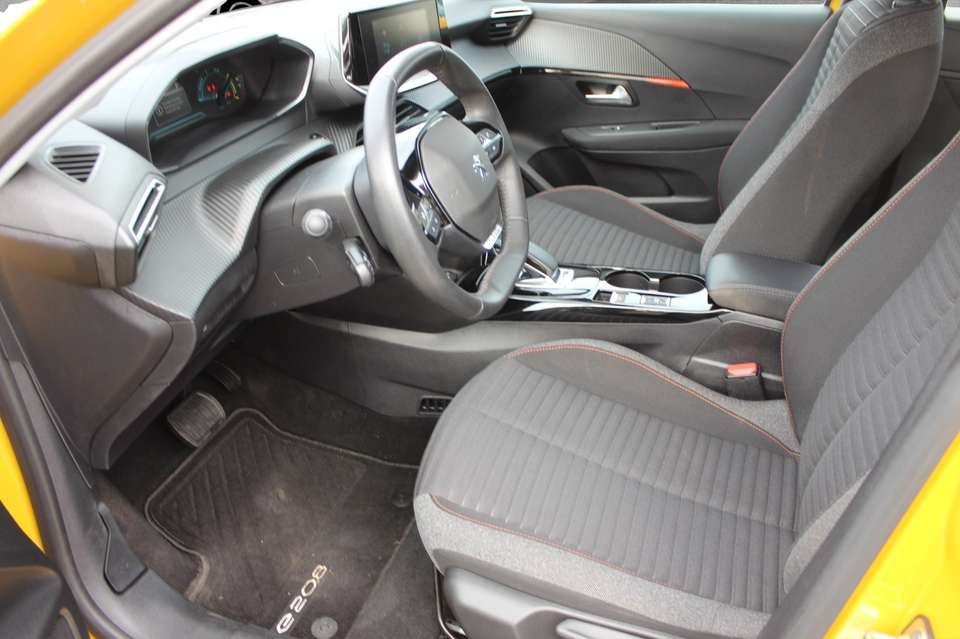 Peugeot e-208 - Imagem 7