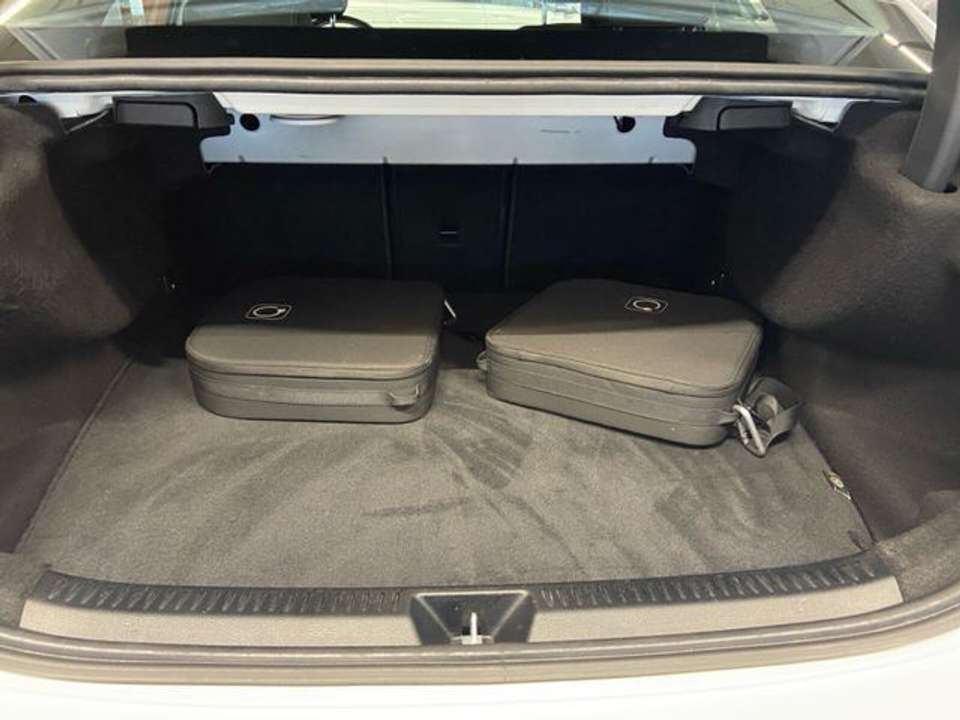 Mercedes-Benz A 250 - Imagem 12