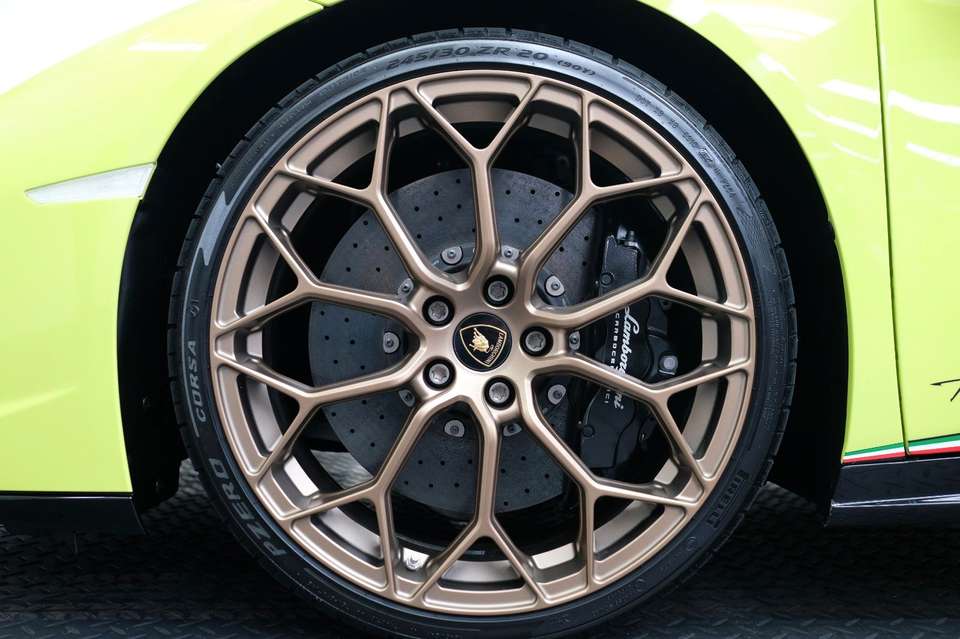 Lamborghini Huracán - Imagem 7