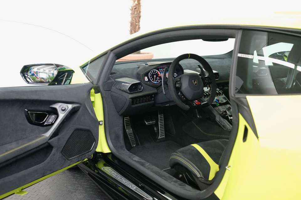 Lamborghini Huracán - Imagem 8