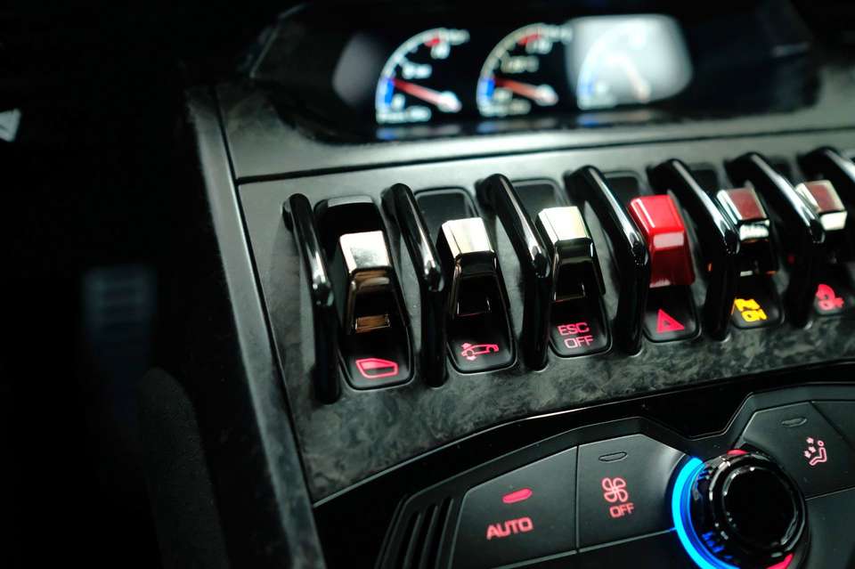 Lamborghini Huracán - Imagem 14