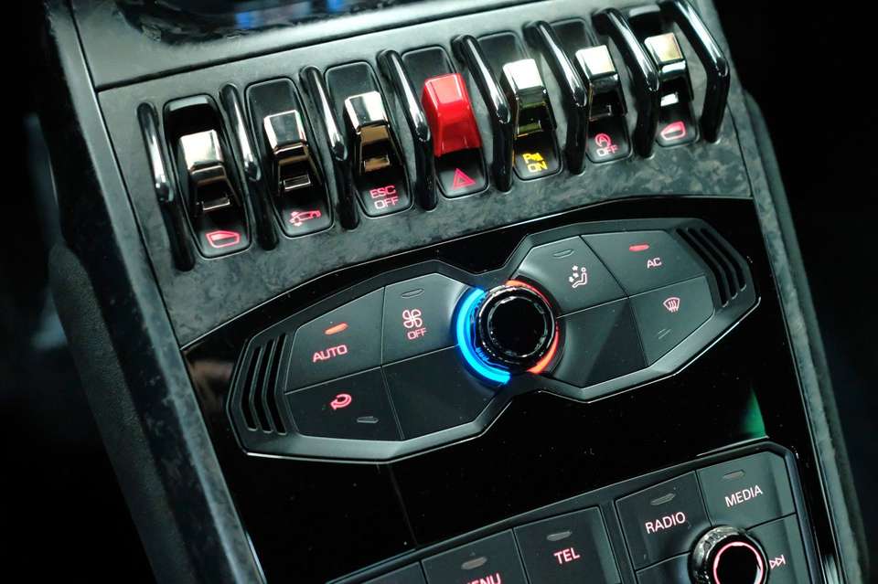 Lamborghini Huracán - Imagem 15