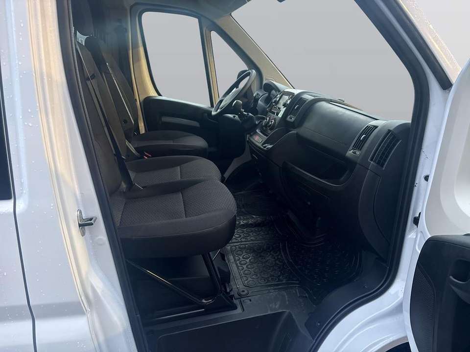 Opel Movano - Imagem 12