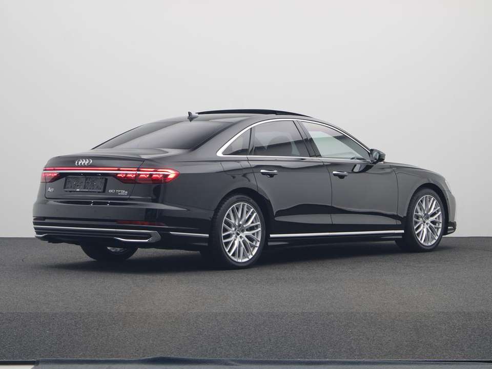 Audi A8 - Imagem 2
