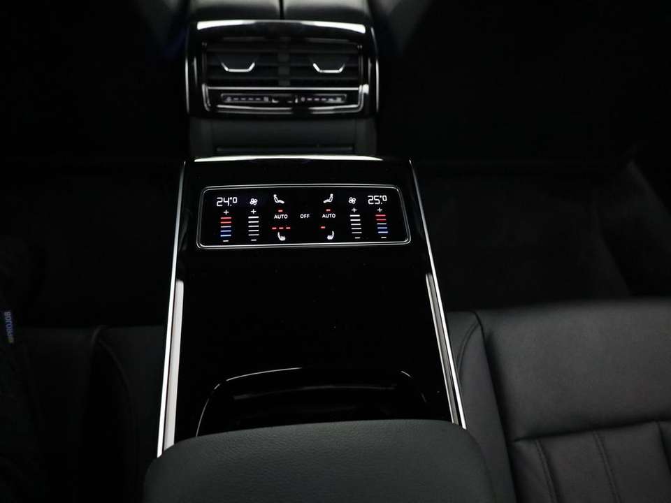Audi A8 - Imagem 10