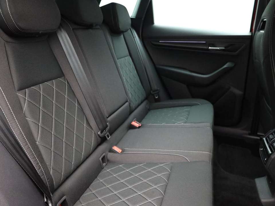 Skoda Karoq - Imagem 12