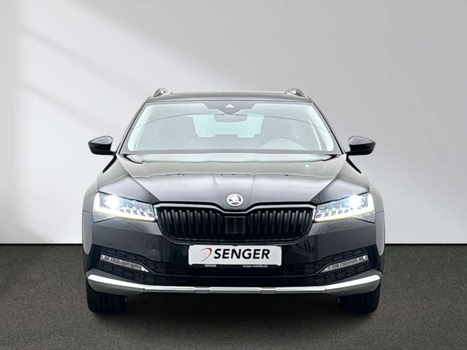Skoda Superb - Imagem 4
