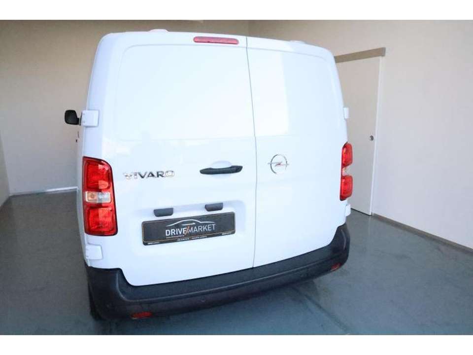 Opel Vivaro - Imagem 11