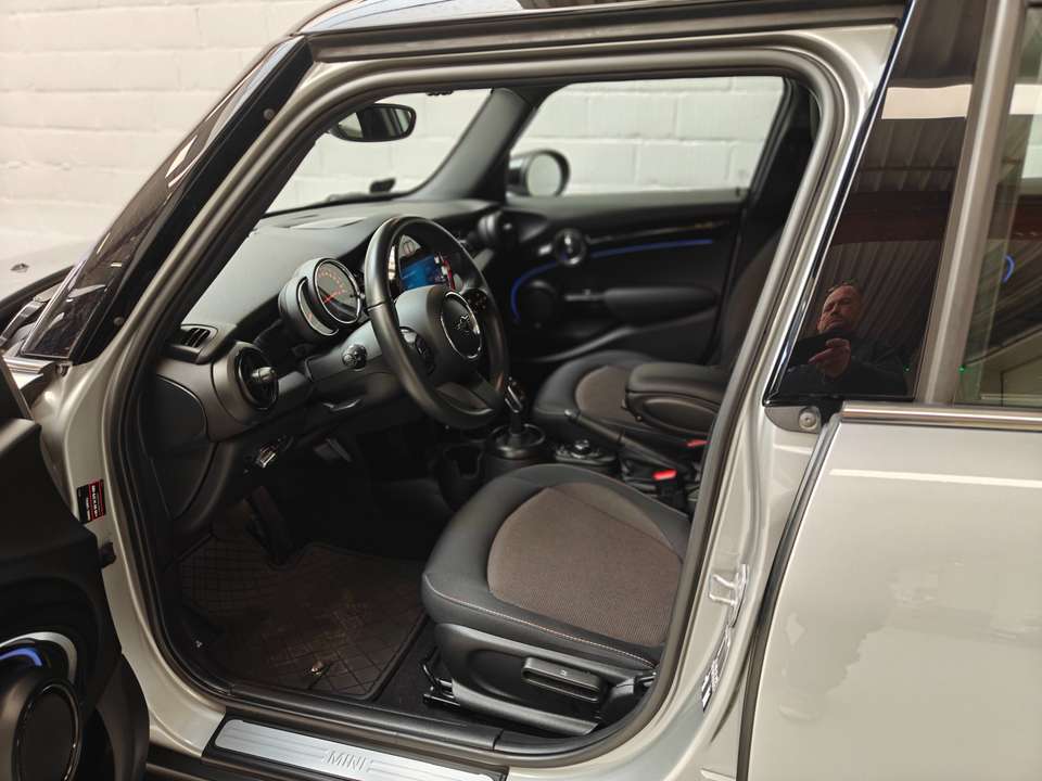 MINI Cooper - Imagem 12