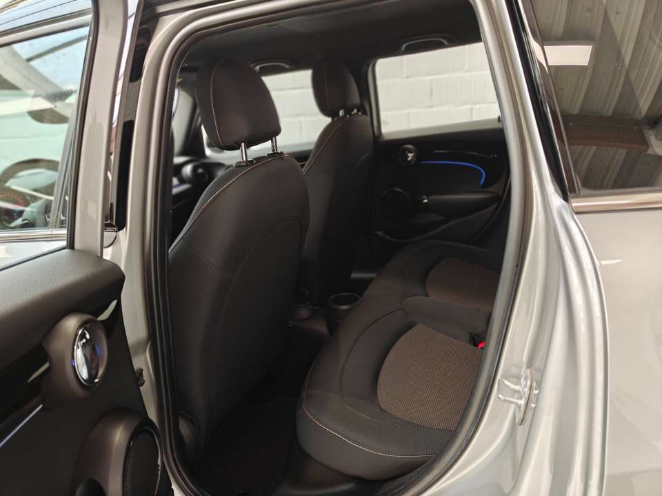 MINI Cooper - Imagem 14