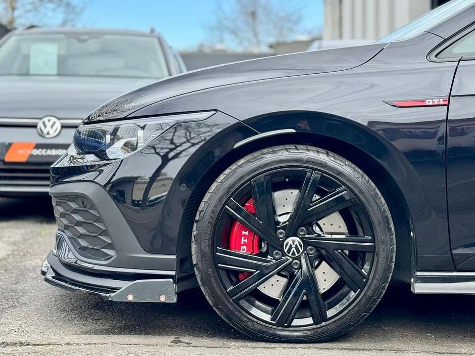 Volkswagen Golf GTI - Imagem 8