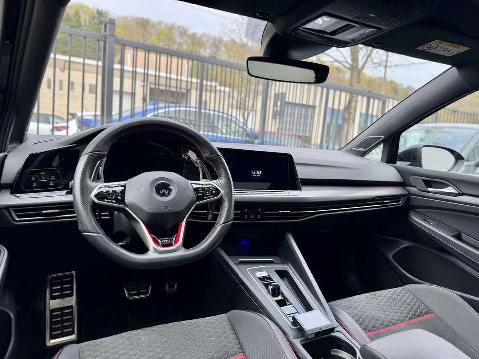 Volkswagen Golf GTI - Imagem 10