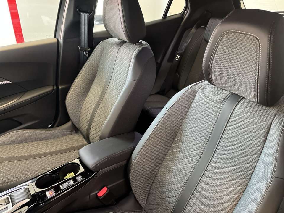 Peugeot 2008 - Imagem 10