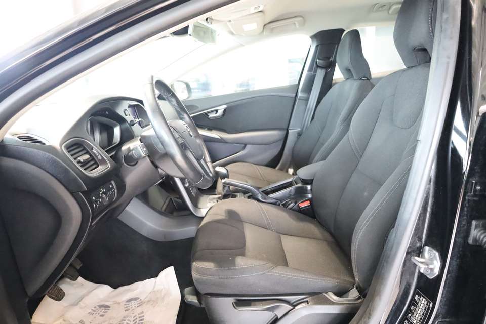 Volvo V40 - Imagem 12