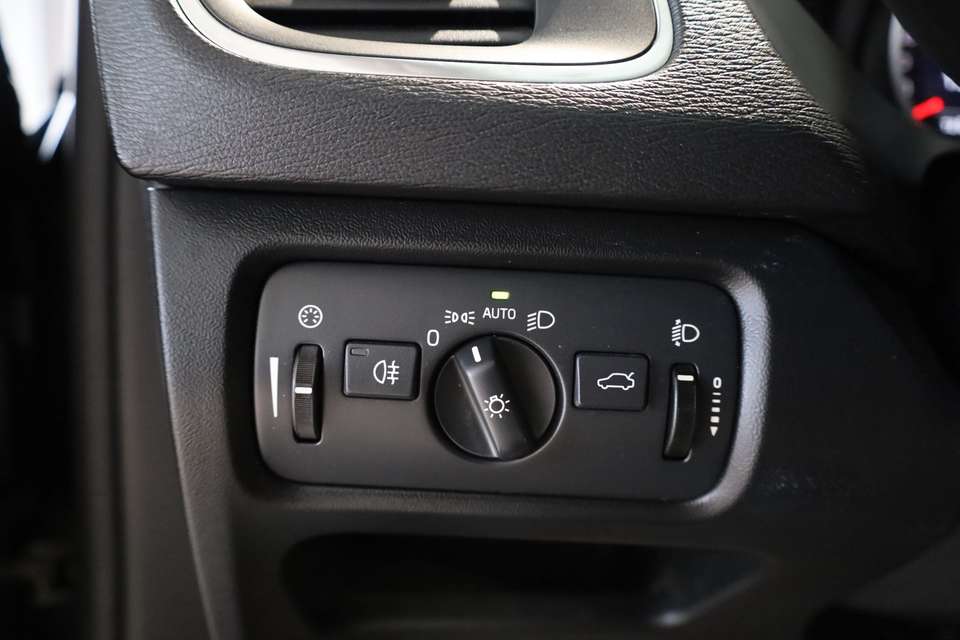 Volvo V40 - Imagem 16