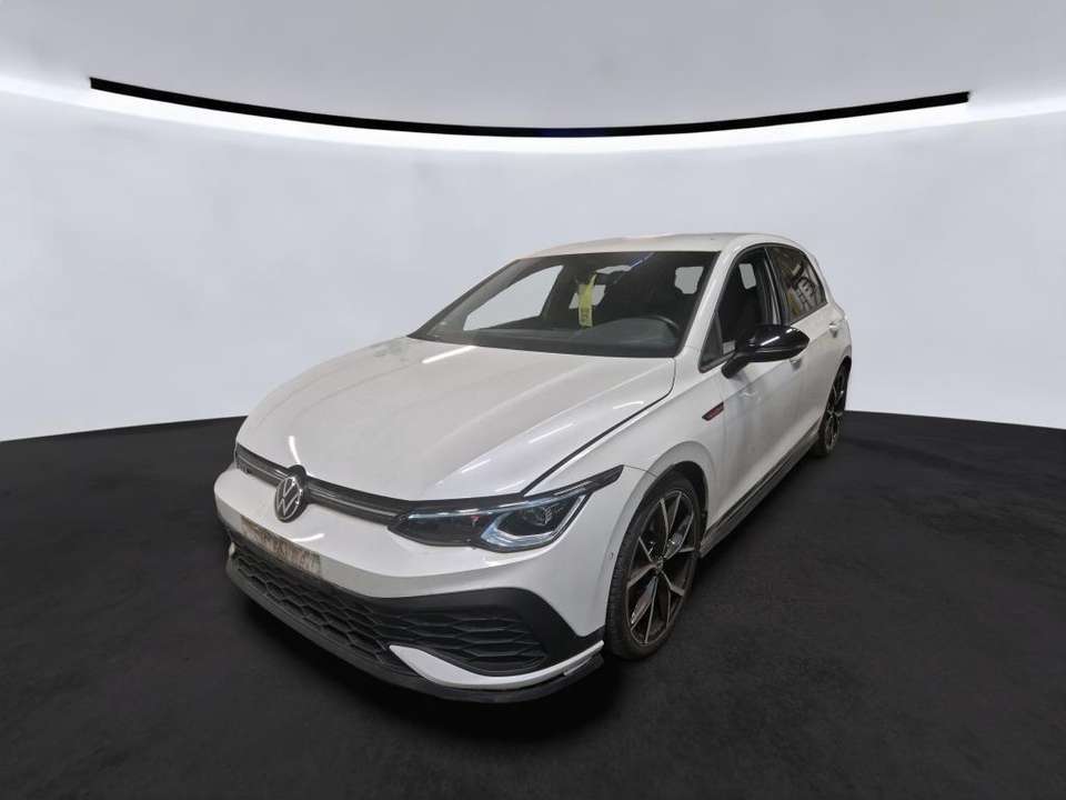 Volkswagen Golf - Imagem 1