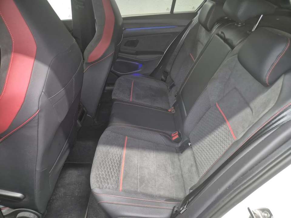 Volkswagen Golf - Imagem 11