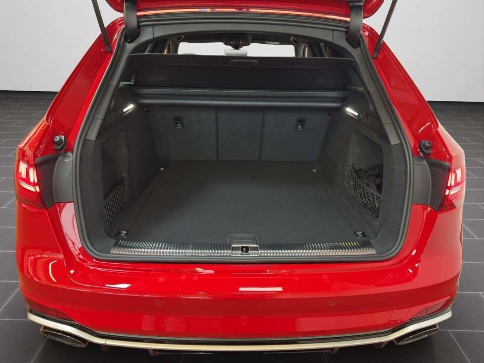 Audi RS4 - Imagem 15