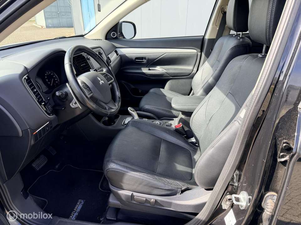 Mitsubishi Outlander - Imagem 11