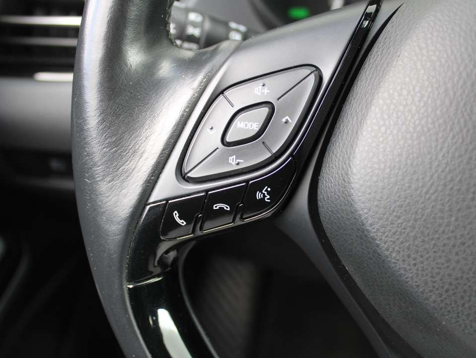 Toyota C-HR - Imagem 11