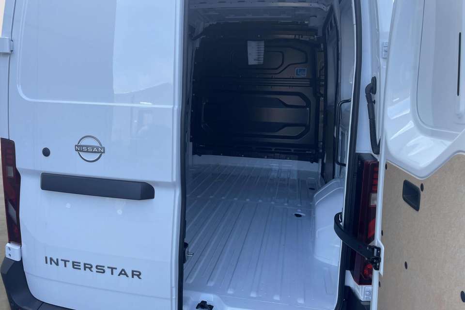 Nissan Interstar - Imagem 6