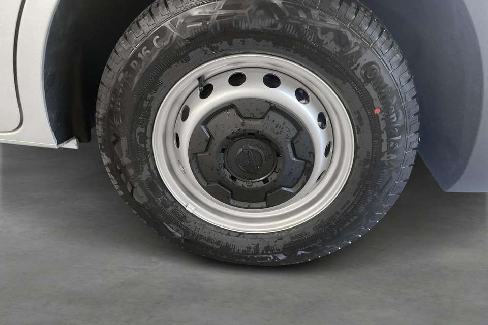 Nissan Interstar - Imagem 11