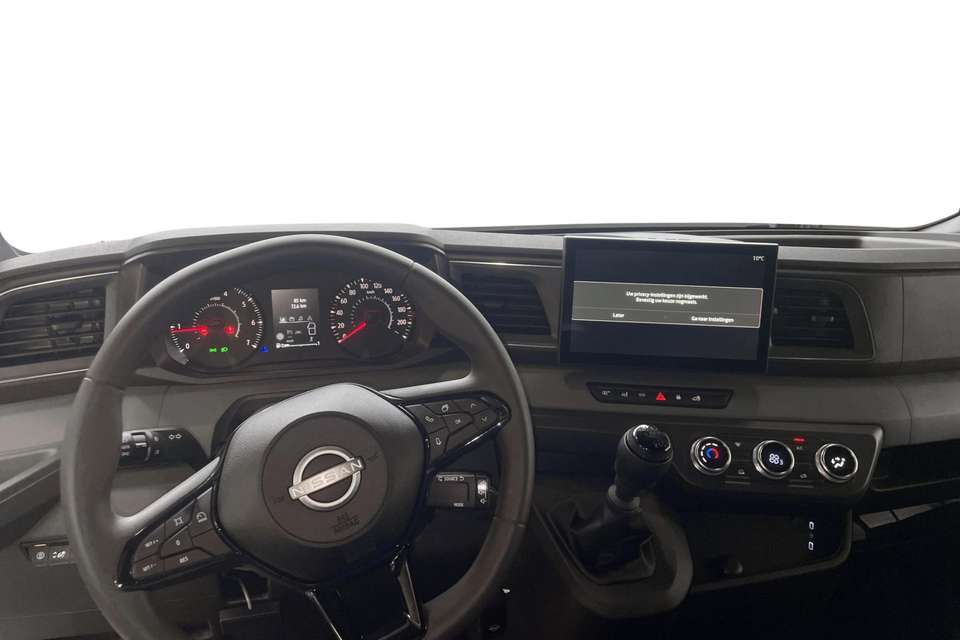 Nissan Interstar - Imagem 12