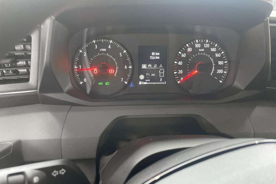 Nissan Interstar - Imagem 13