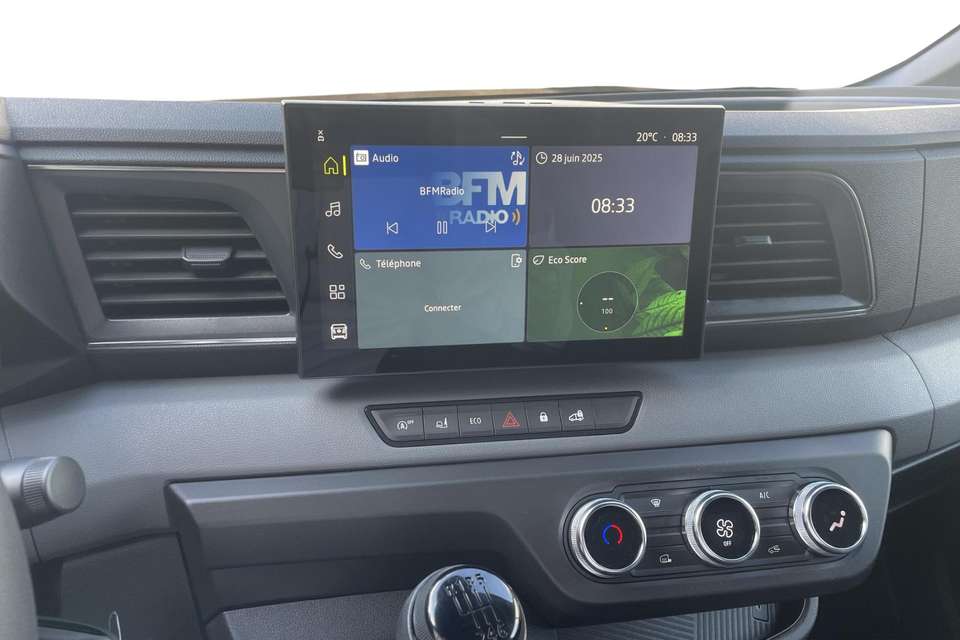 Nissan Interstar - Imagem 14