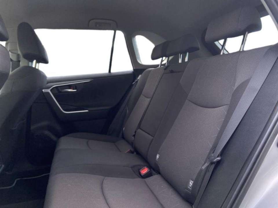 Toyota RAV 4 - Imagem 8