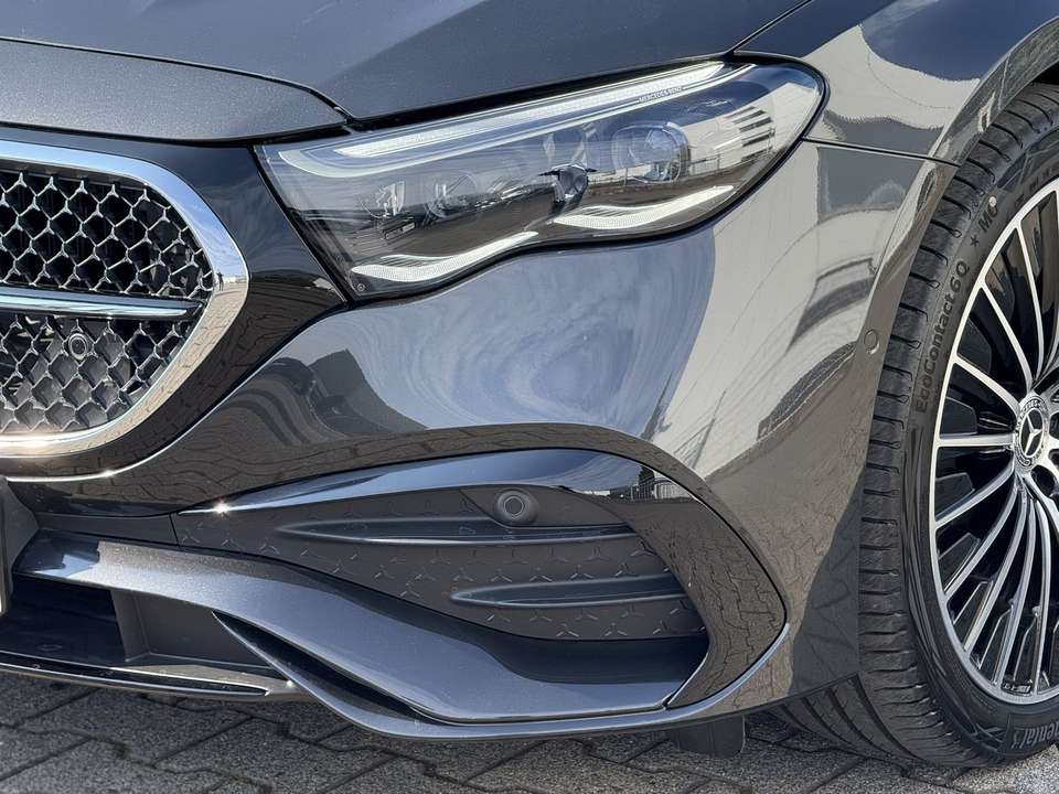 Mercedes-Benz E 220 - Imagem 9