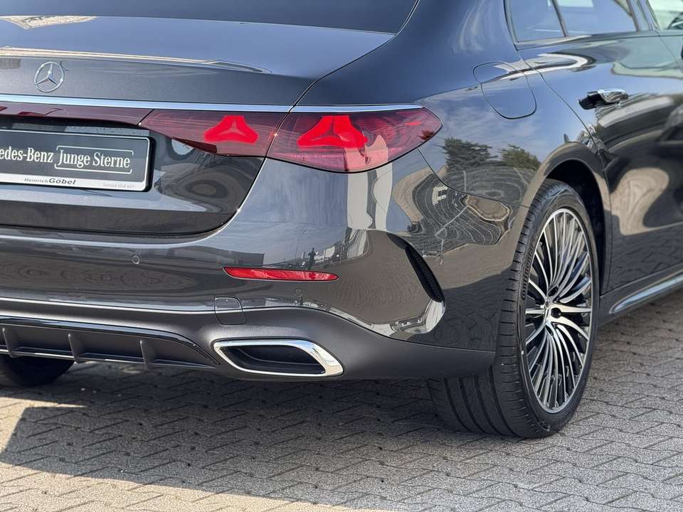 Mercedes-Benz E 220 - Imagem 10