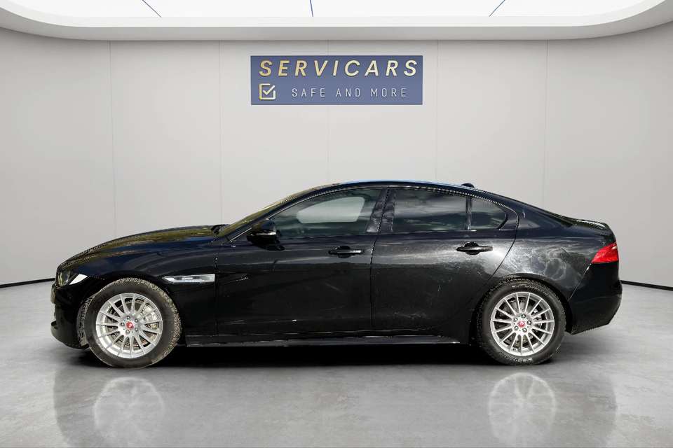 Jaguar XE - Imagem 9