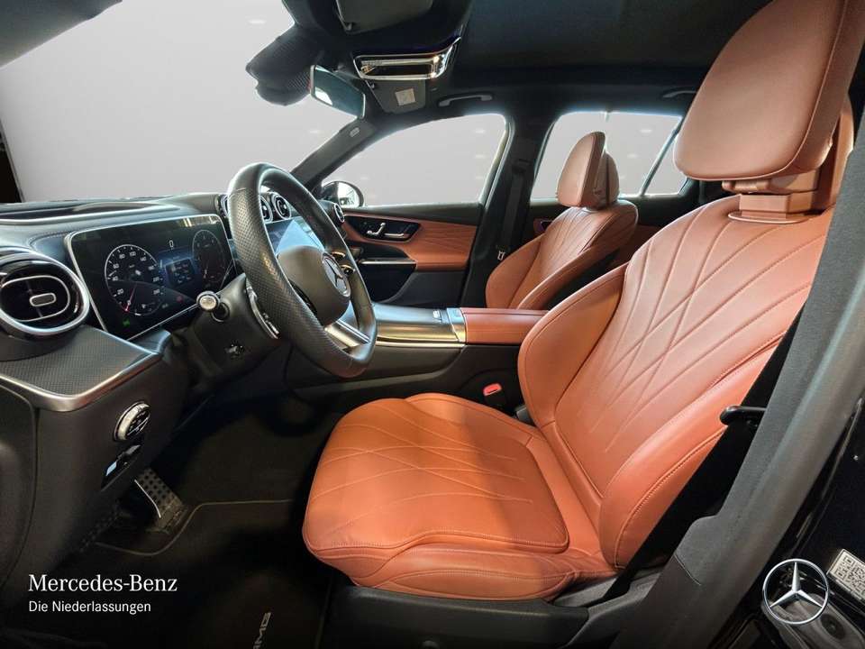 Mercedes-Benz GLC 300 - Imagem 11