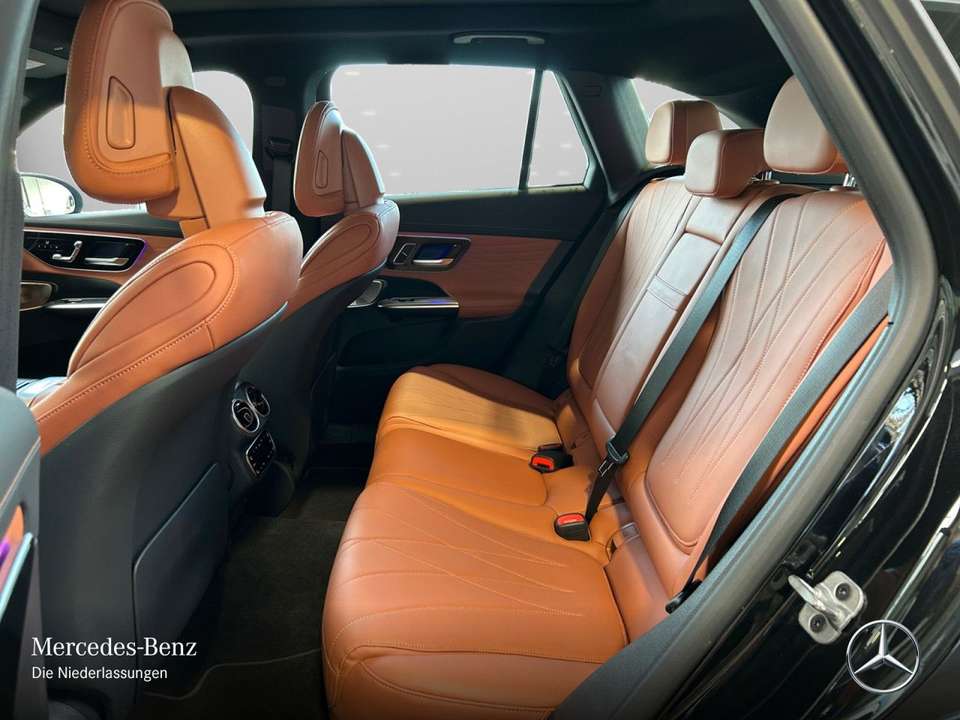 Mercedes-Benz GLC 300 - Imagem 12