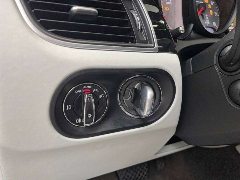 Porsche Macan - Imagem 13