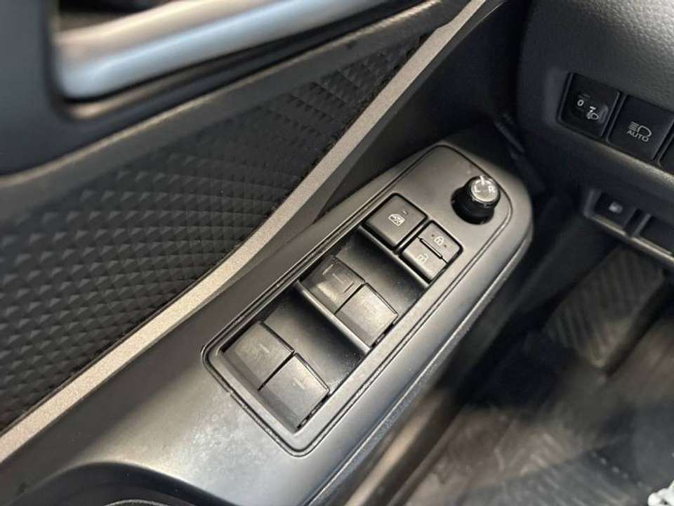 Toyota C-HR - Imagem 13